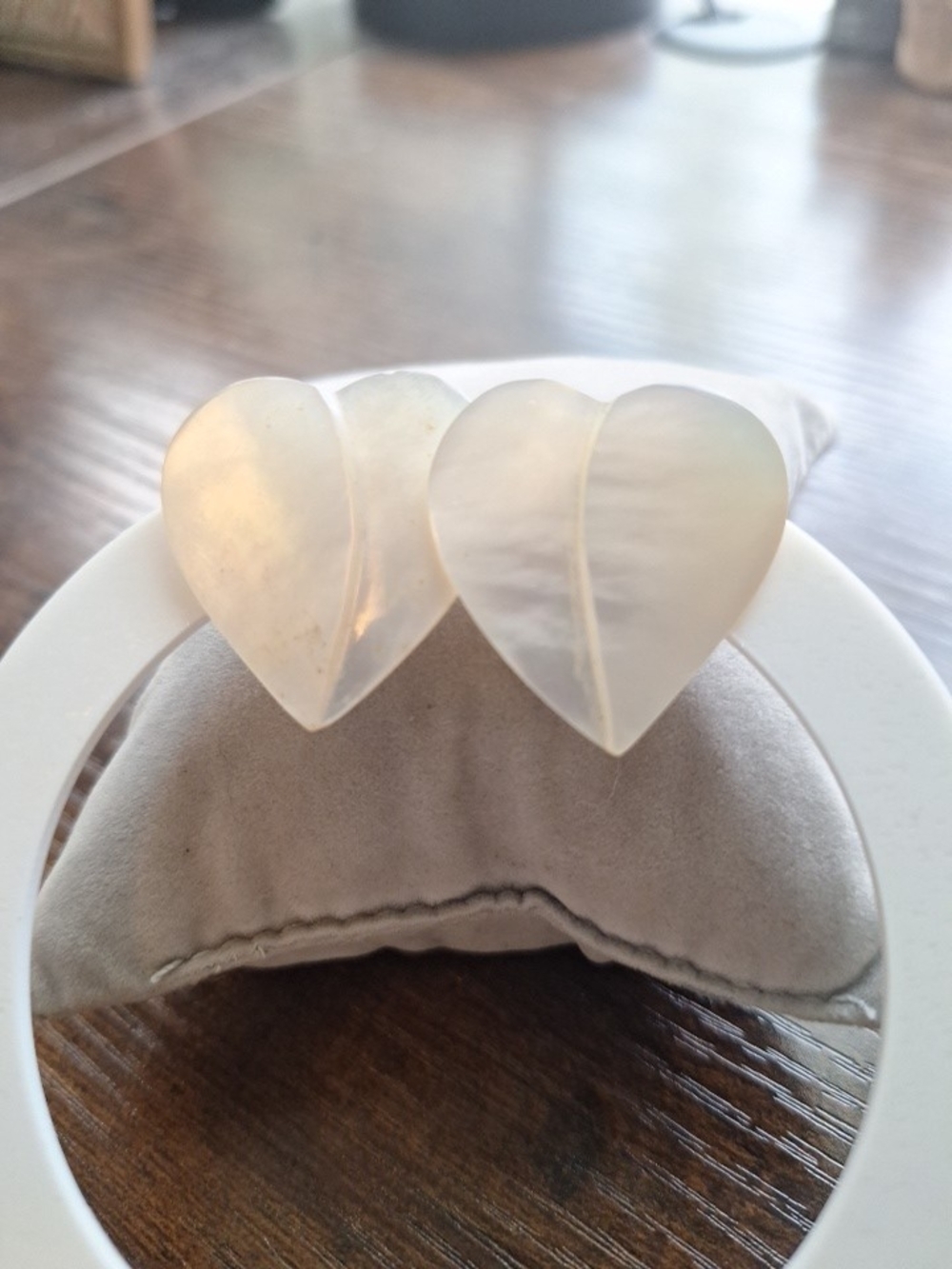 Vintage 1.5" Heart-Shaped Mother of Pearl Stud Earrings - Iridescent White